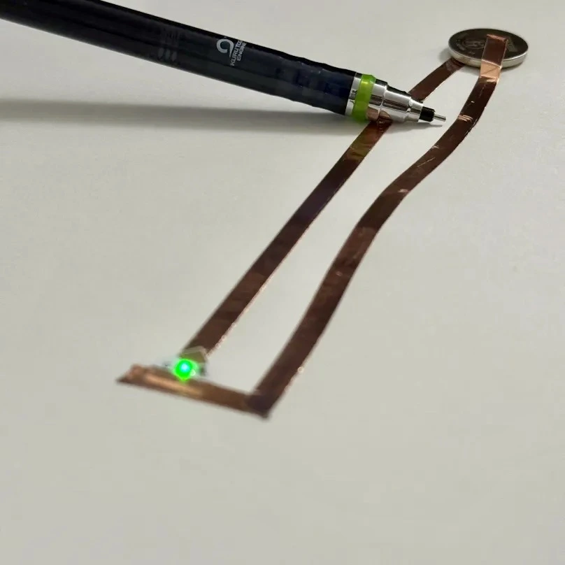 Then I angled the pencil down and it worked! The way the pencil works in the circuit reminds me of a lever! It made me think about the phrase &ldquo;putting pen to paper&rdquo; and its meaning in starting a creative project. It also reminds me of the &ldquo;idea lightbulb&rdquo; that cartoons get when they think of something great.